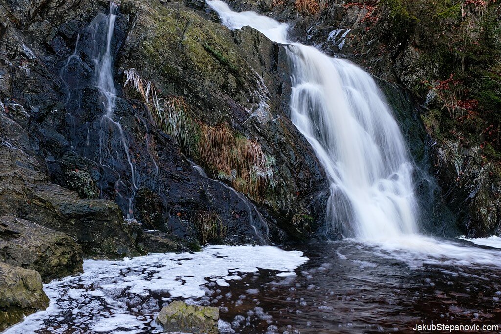 Bayehon waterfall 